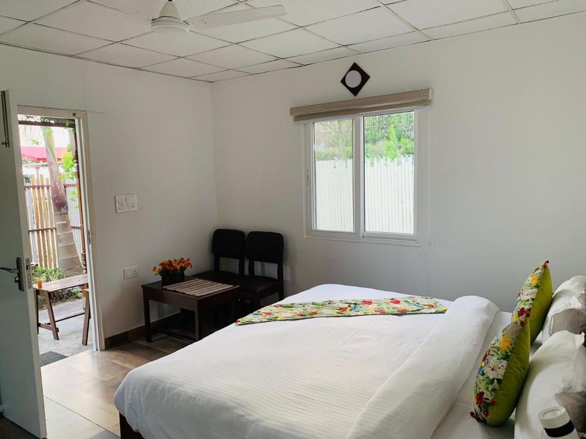 เนียร์ คงคา รีสอร์ต Hotel ริชิเคช ภายนอก รูปภาพ