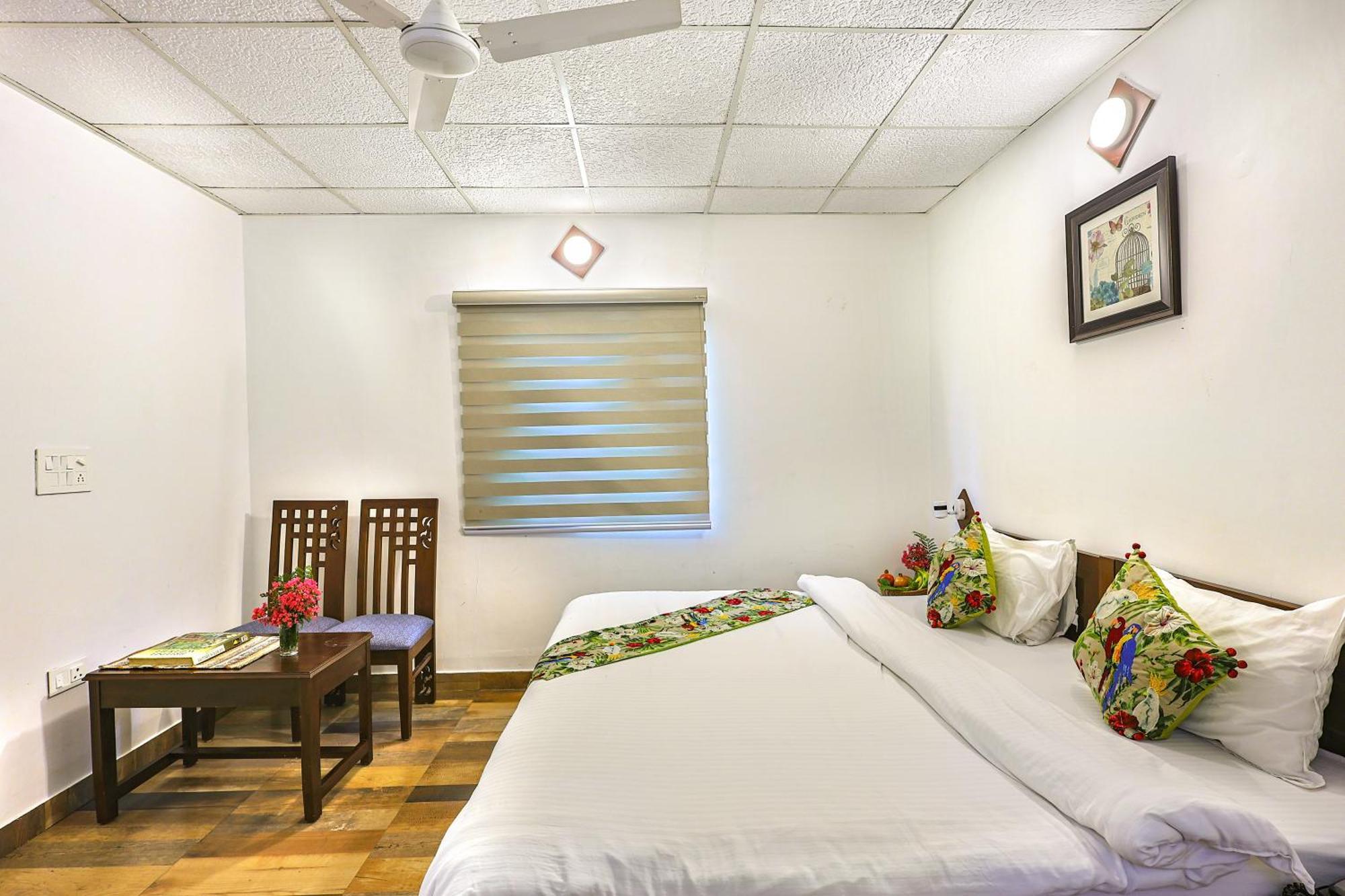 เนียร์ คงคา รีสอร์ต Hotel ริชิเคช ภายนอก รูปภาพ