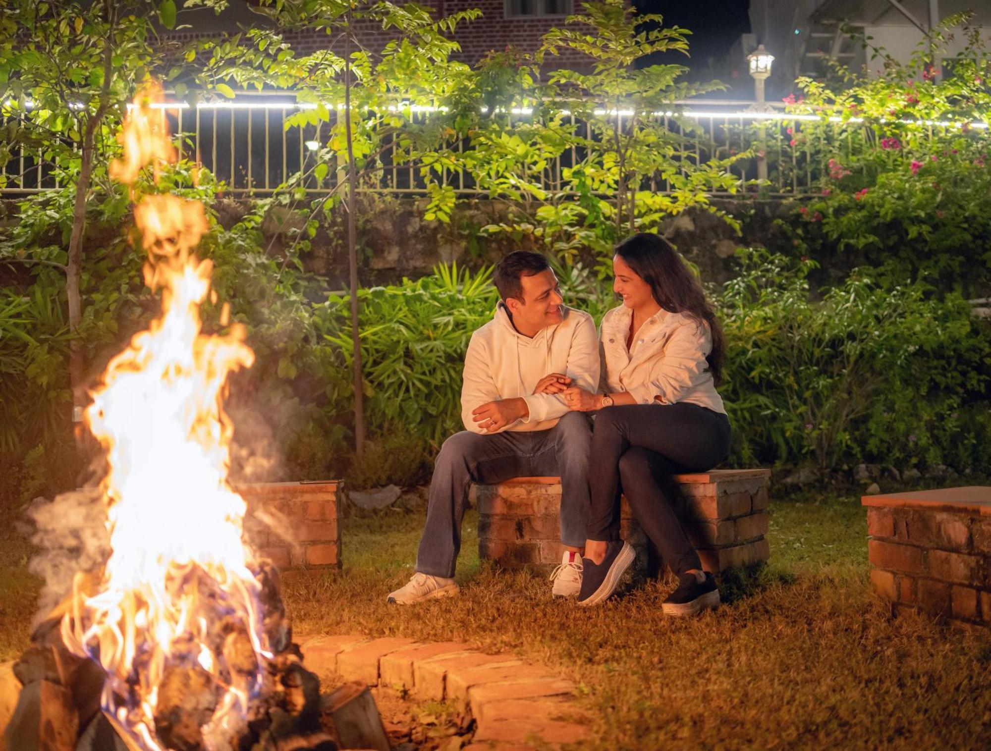 เนียร์ คงคา รีสอร์ต Hotel ริชิเคช ภายนอก รูปภาพ