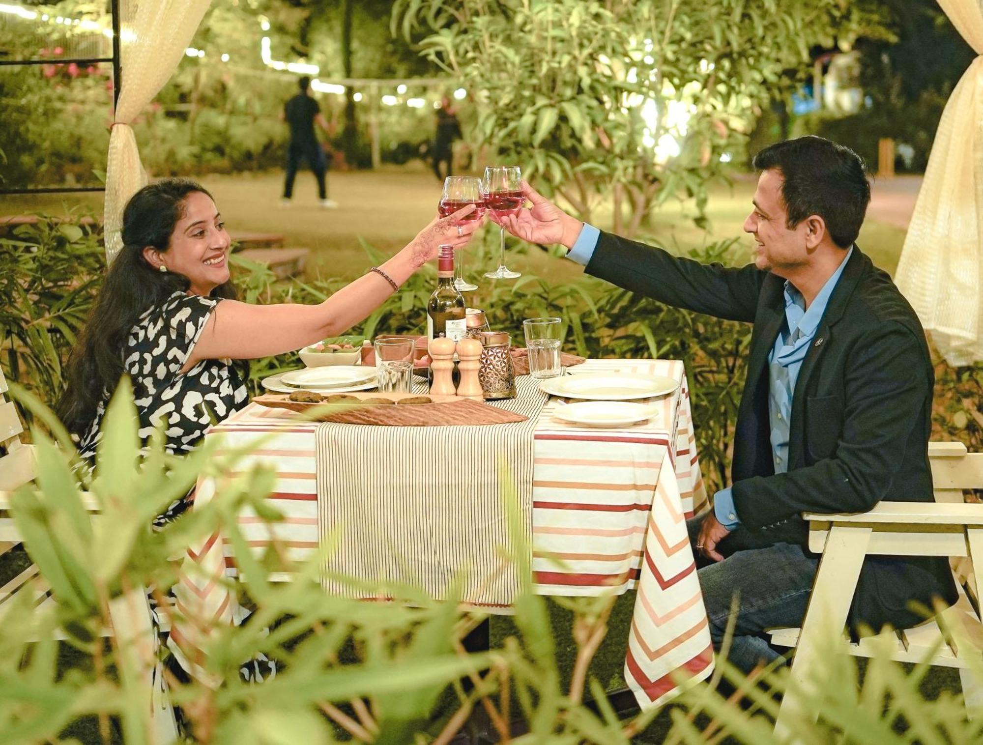 เนียร์ คงคา รีสอร์ต Hotel ริชิเคช ภายนอก รูปภาพ